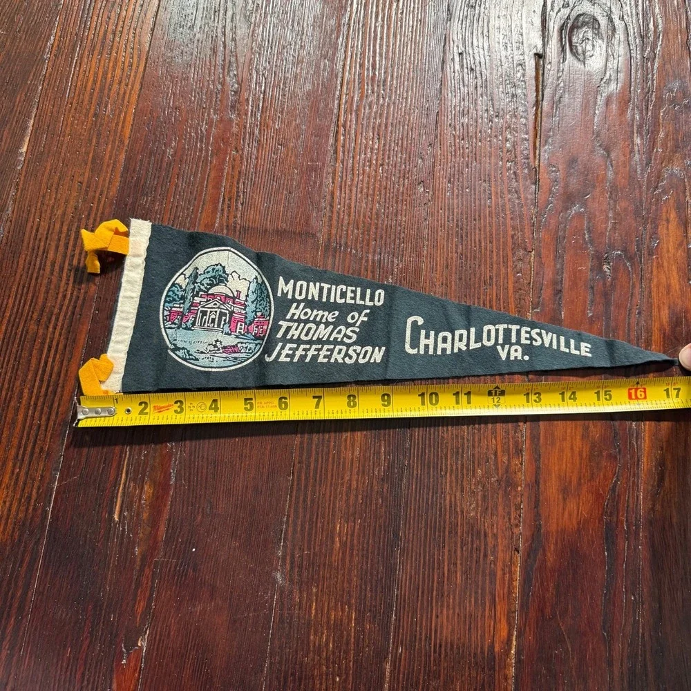 VTG‎ 1960s Monticello Felt Pennant Black Thomas Jefferson Charlottesville VA